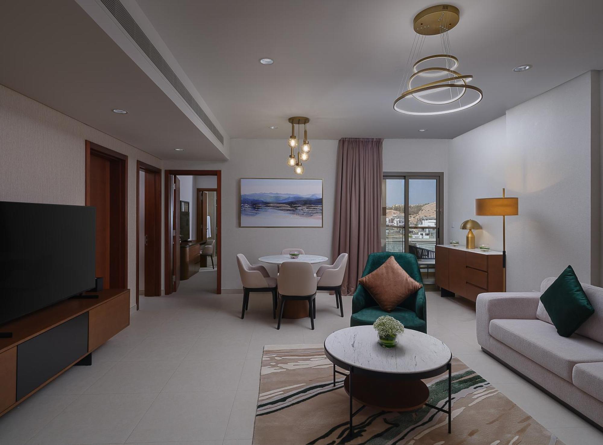 Doubletree By Hilton Muscat Qurum 外观 照片